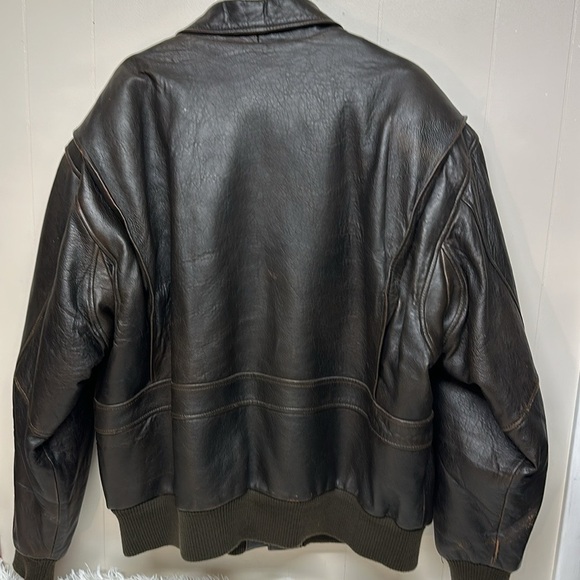 Men's Dark Brown Leather Bomber Jacket - Picture 5 of 12